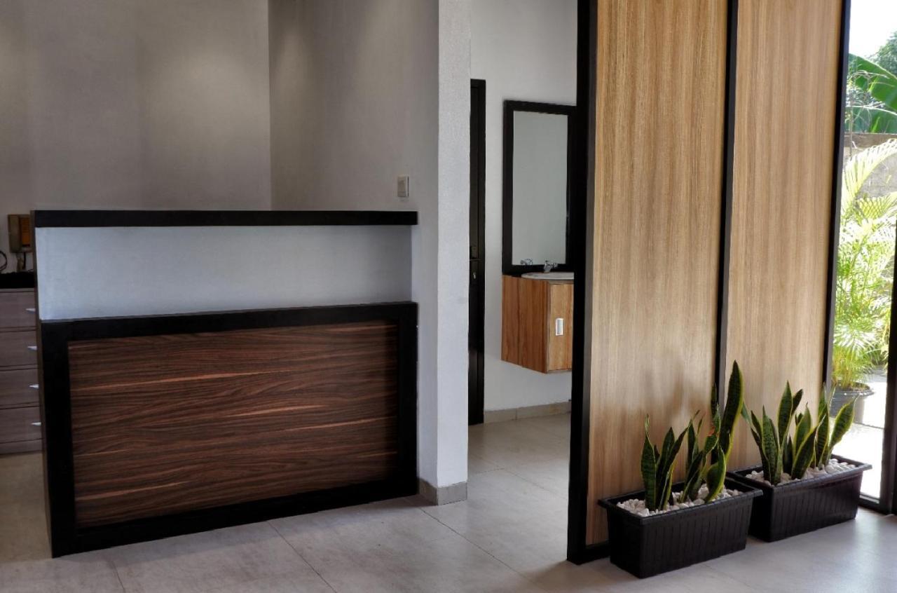 Guest House 555 Nki South Tangerang Exterior photo
